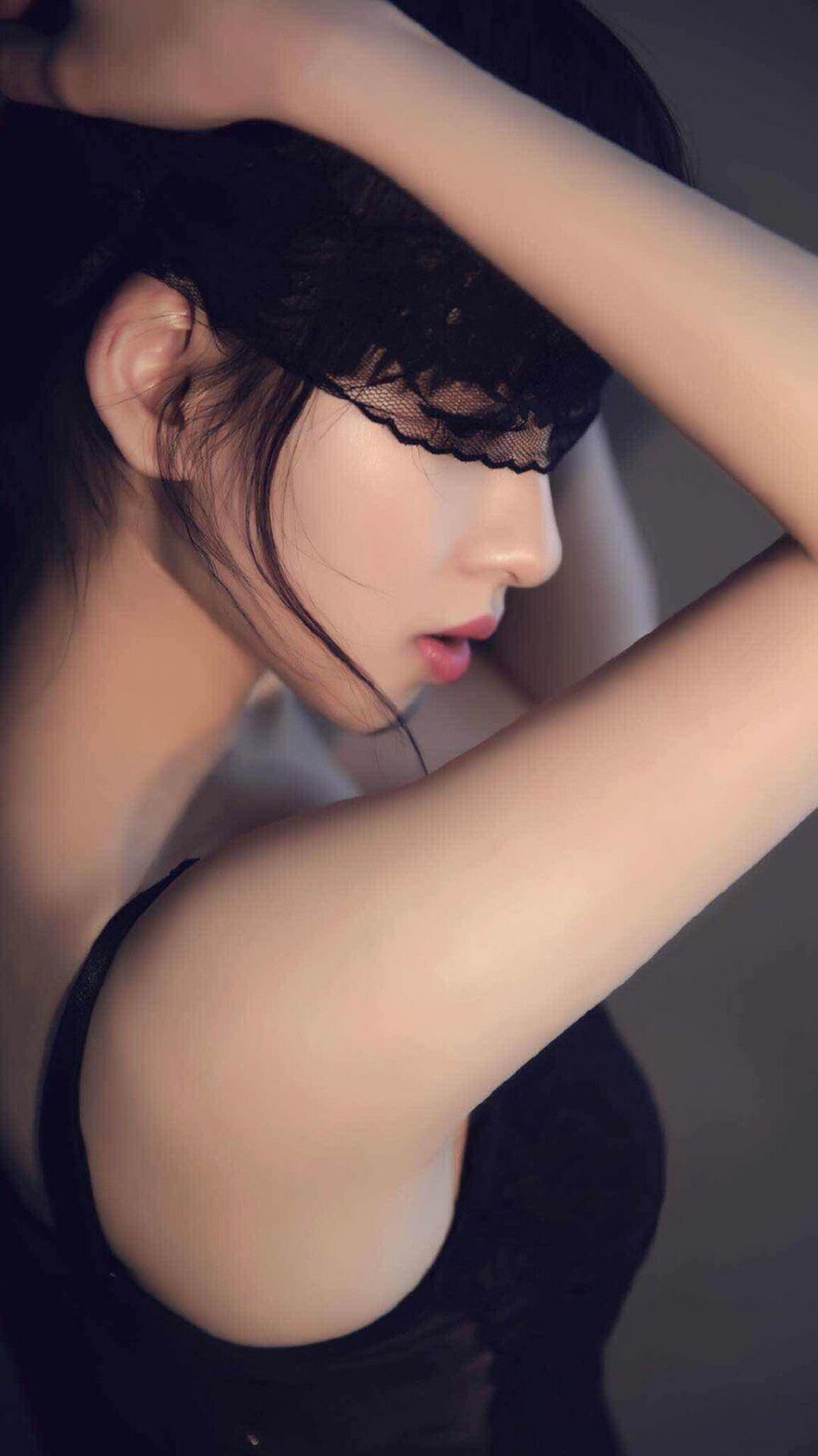 门神火焰燃绝境，马赛锋刃斩荆棘，奥纳纳一夫当关，法甲巨人安哥拉生死战奏凯